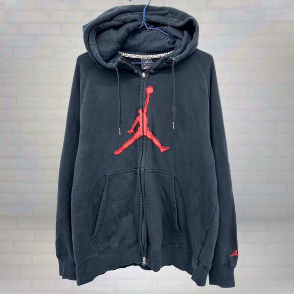 Vintage Jordan Hoodie Black Red Jumpman Zip Up Sweatshirt Size Large - Picture 1 of 6